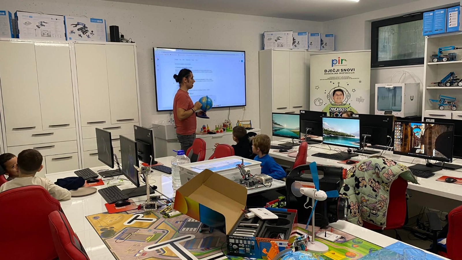 WhatsApp Image 2026-01-28 at 08.30.07 (4).jpeg